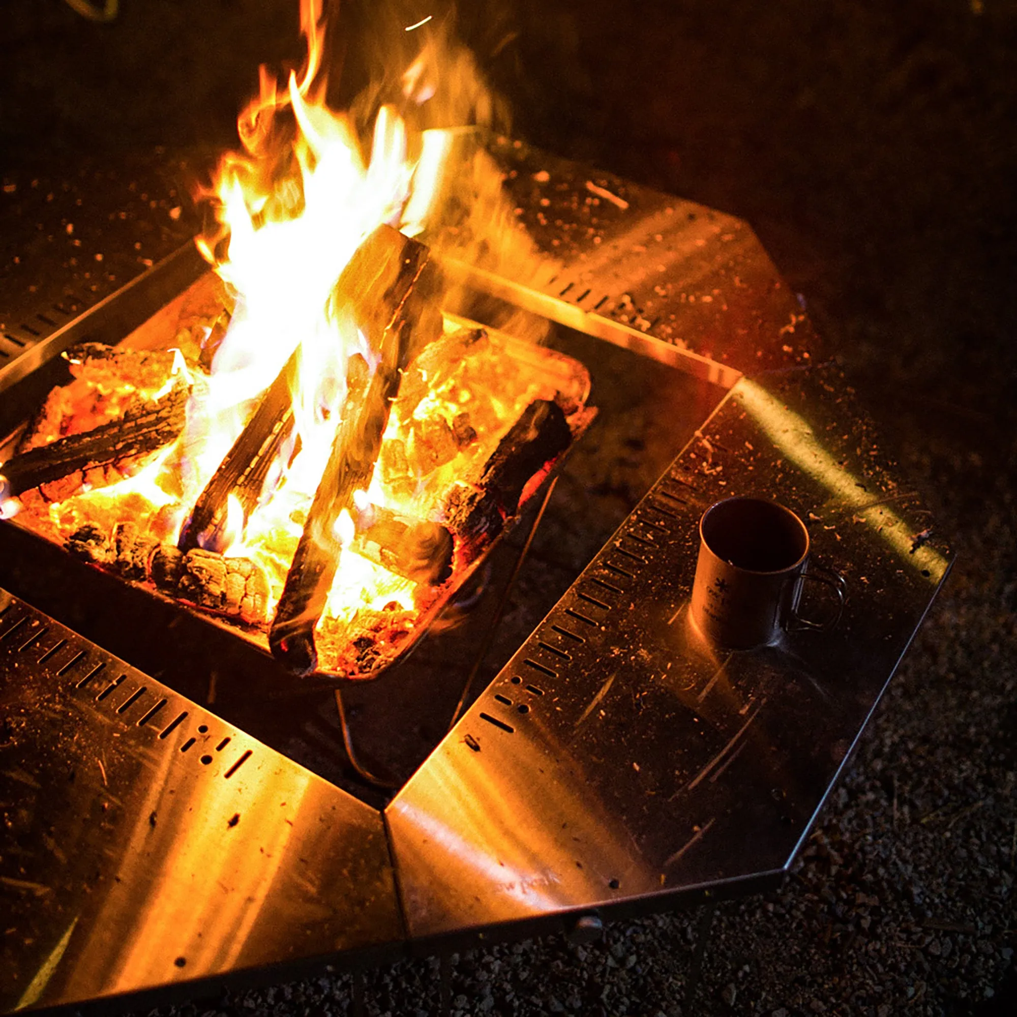 Jikaro Firering Table