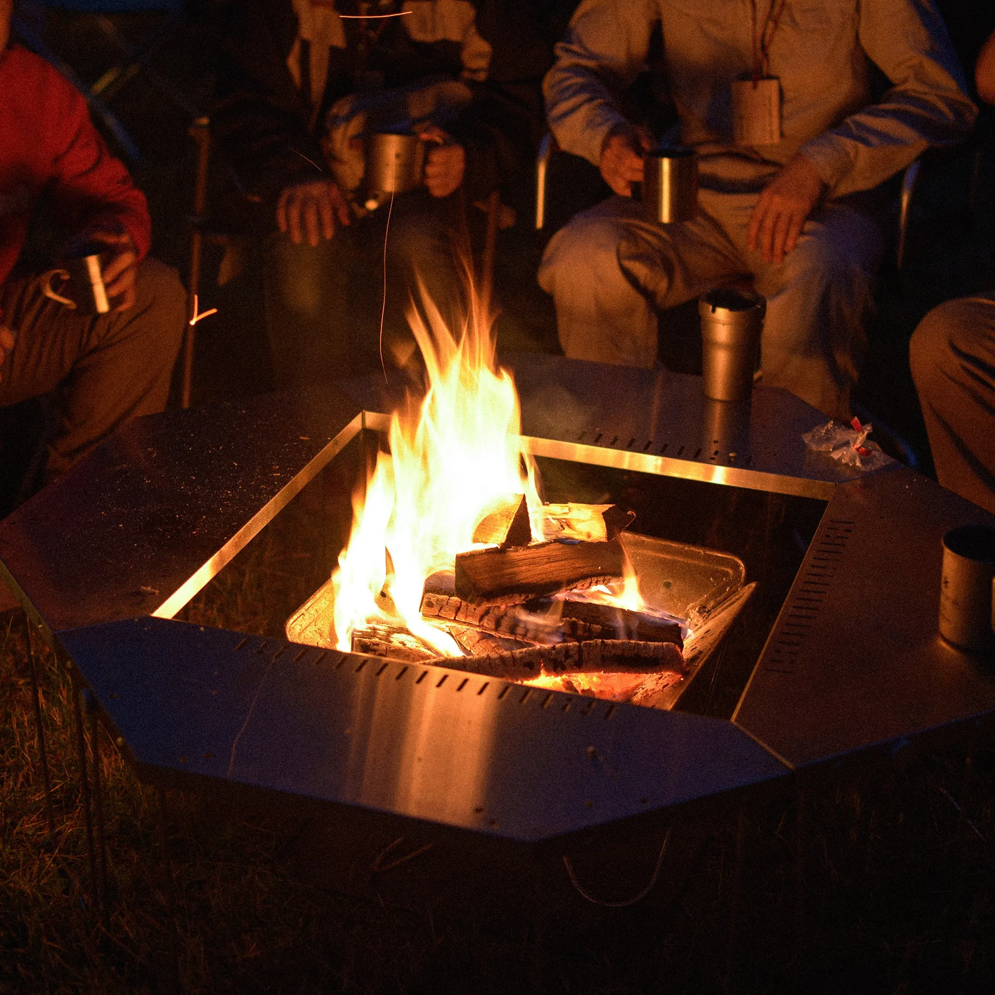 Jikaro Firering Table