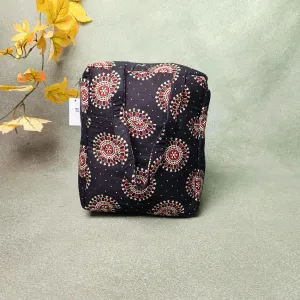 Water Proof Cotton Lunch Bag black with Graphic Prints Design
